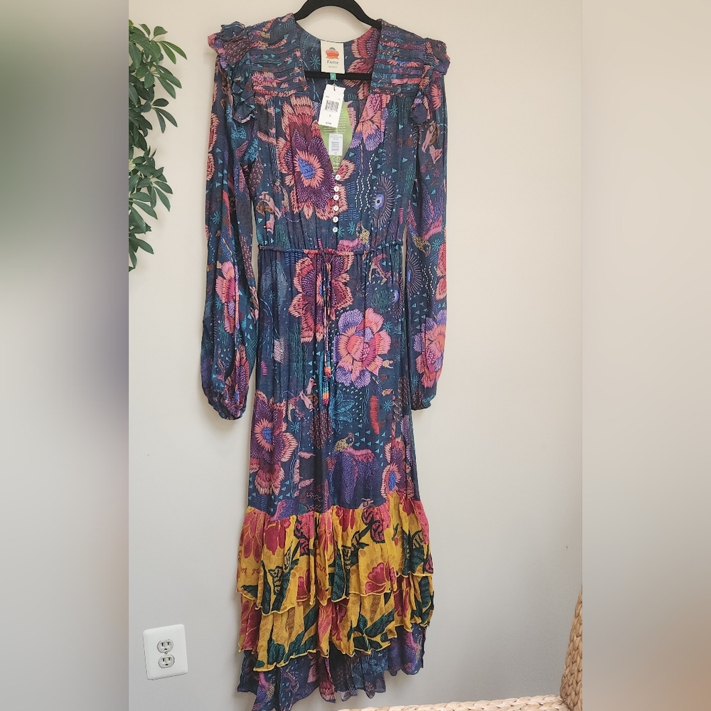 FARM Rio Floral Long Sleeve Maxi Dress. S New With slip and tassle